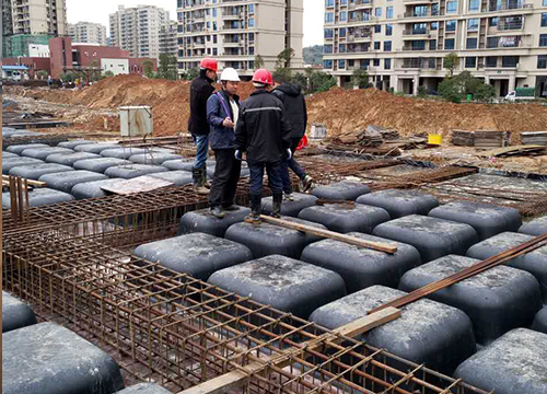 建筑模壳具有良好的耐候性